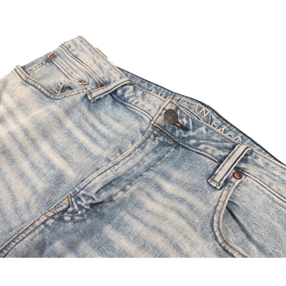 American Eagle AIRFLEX + Women's Jeans Size 36x30 Distressed Light Wash